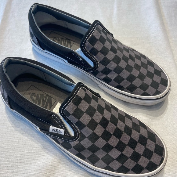 Vans classic slip on women’s size 7.5, men’s size 6 - Picture 5 of 6